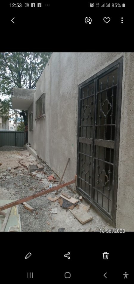 Tirane, shitet shtepi 1 Katshe Kati 1, 180 m² 250.000 € (Seit Gega)