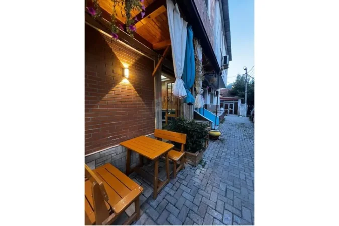 Tirane, shes lokal Kati 0, 141 m² 495.000 € (RRUGA E KAVAJES)