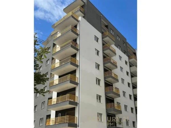 Tirane, shes apartament 1+1+Aneks+Ballkon Kati 5, 58 m² 98.000 € (E88)