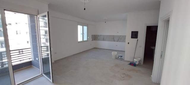 Tirane, jepet me qera apartament 2+1+BLK Kati 4, 100 m² 450 Euro (Rruga Ndre Mjeda)