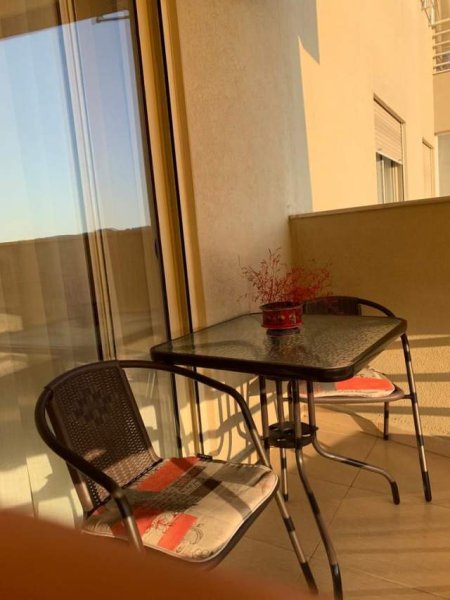 Tirane, jepet me qera apartament 2+1+BLK Kati 9, 80 m² 450 Euro (rruga Panorama)