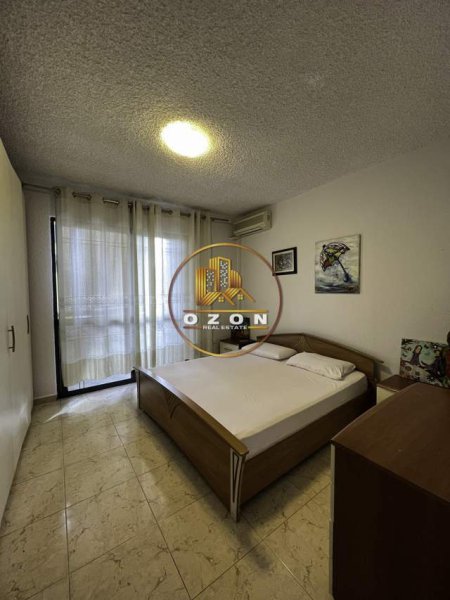 Tirane, jepet me qera apartament 1+1+BLK Kati 5, 92 m² 500 Euro (Rruga e Kosovareve)