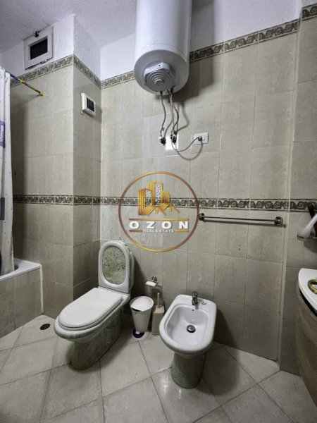 Tirane, jepet me qera apartament 1+1+BLK Kati 5, 92 m² 500 Euro (Rruga e Kosovareve)