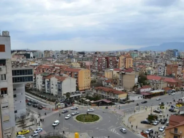 Shitet Biznesi piceri Kati 0, 56 m² 5.000 Euro (komuna e parisit)