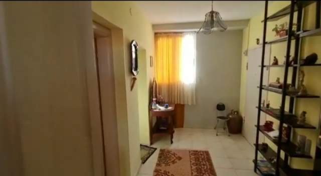 Tirane, jepet me qera apartament 3+1+BLK Kati 5, 100 m² 480 Euro (bulevardi zogu 1)