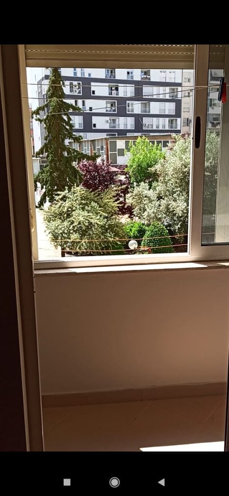 Tirane, jepet me qera apartament 1+1+BLK Kati 1, 60 m² 350 Euro (don bosko)