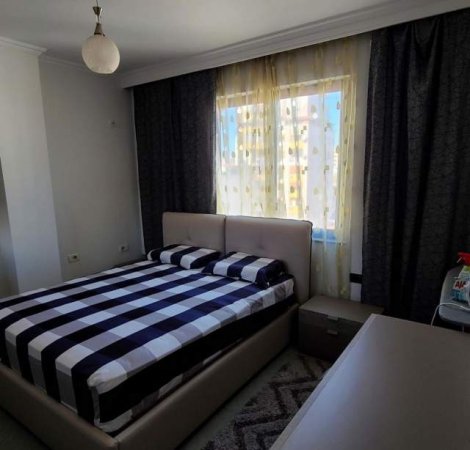 Tirane, jepet me qera apartament 2+1+BLK Kati 3, 85 m² 450 Euro (Rruga e Elbasanit)
