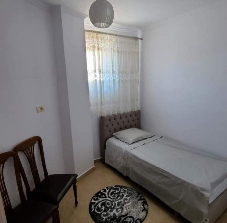 Tirane, jepet me qera apartament 2+1+BLK Kati 3, 85 m² 450 Euro (Rruga e Elbasanit)