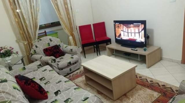 Tirane, jepet me qera apartament 2+1+BLK Kati 2, 75 m² 450 Euro (RR DURRESIT)