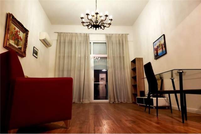 Tirane, jepet me qera apartament 2+1 105 m² 750  (ZOGU I ZI)