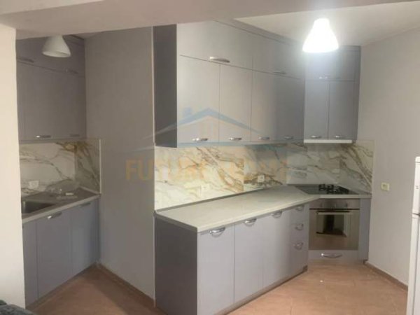 Tirane, jepet me qera apartament 2+1+A+BLK Kati 7, 91 m² 600 Euro (Qender) PARK28840
