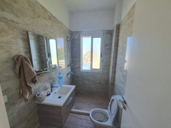 Durres, shitet apartament 2+1+A+BLK Kati 5, 275 m² 131.000 Euro