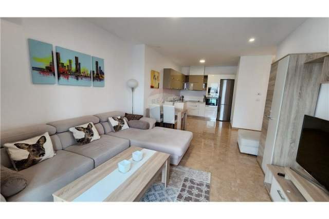 Tirane, jepet me qera apartament 2+1 130 m² 1.400 Euro (AMBASADOR 3)