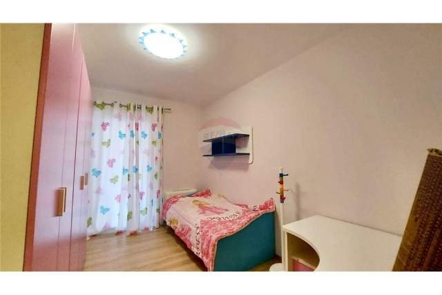 Tirane, jepet me qera apartament Kati 0, 116 m² 800 Euro (KOMLEKSI DELIORGJI)