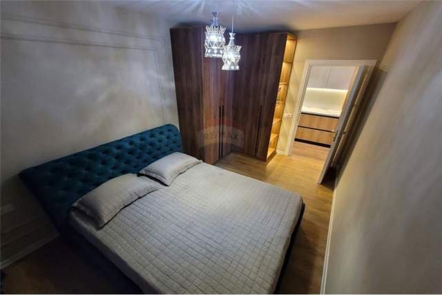 Tirane, jepet me qera apartament 2+1 Kati 3, 74 m² 600 Euro (KOMLEKSI KONTAKT)