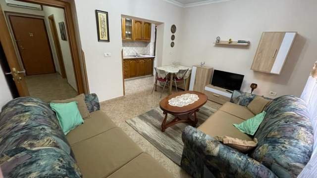 Tirane, jepet me qera apartament 2+1 Kati 2, 45.000 Leke