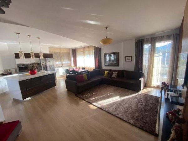 Tirane, jepet me qera apartament 3+1+BLK Kati 6, 140 m² 1.000 Euro (Liqeni i Thate)