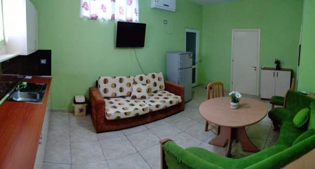 Tirane, jepet me qera apartament 1+1 Kati 1, 60 m² 30.000 Leke (Ministria e Drejtesise)