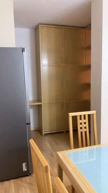 Tirane, jepet me qera apartament 2+1+BLK Kati 2, 85 m² 450 Euro (Selvia)
