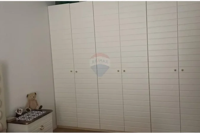 Tirane, jepet me qera 1+1 Kati 3, 70 m² 500 € (Astir, prane EGLO)
