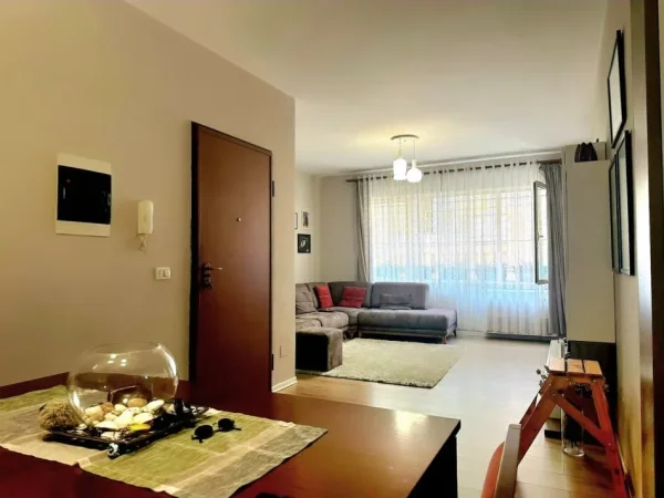 Tirane, shitet apartament 2+1 , 102 m² 205.000 € (Kopshti Zoologjik)