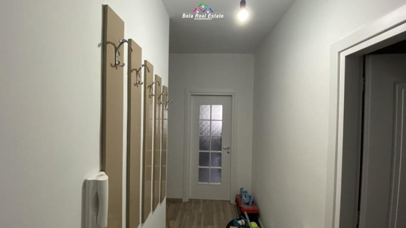Tirane, jepet me qera apartament 2+1 Kati 7, 104 m² 500 € (yzberisht)