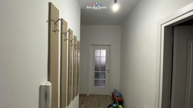 Tirane, jepet me qera apartament 2+1 Kati 7, 104 m² 500 € (yzberisht)