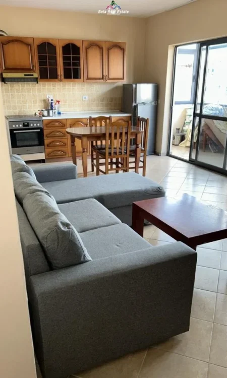 Tirane, jepet me qera apartament 2+1 Kati 7, 100 m² 600 € (21 dhjetori)