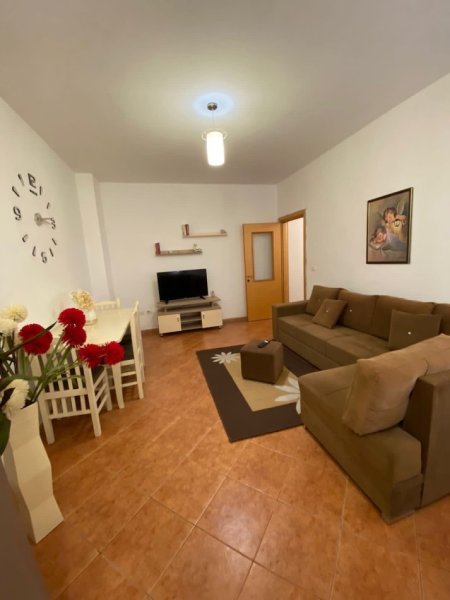 Durres, shitet apartament 1+1+Ballkon Kati 9, 74 m² 90.000 € 