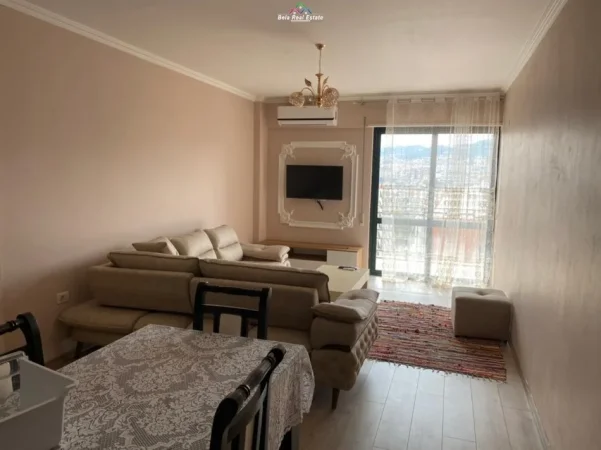 Tirane, jepet me qera apartament 1+1+Ballkon Kati 11, 70 m² 600 € (prane delijorgjit)