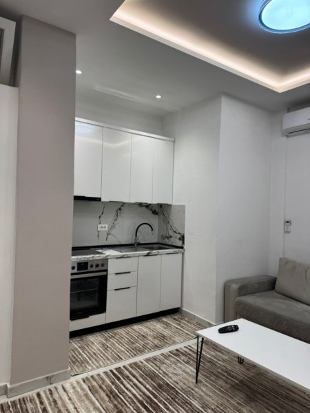 Tirane, jepet me qera shtepi 1+1 , 65 m² 40.000 € (5 maji)