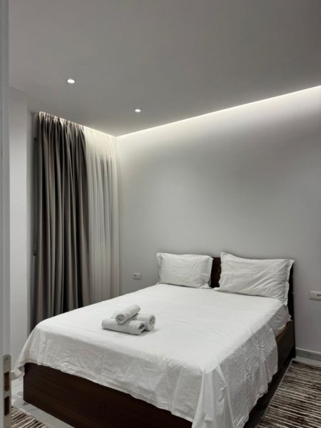 Tirane, jepet me qera shtepi 1+1 , 65 m² 40.000 € (5 maji)