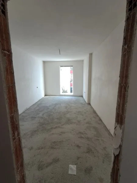Tirane, shitet apartament 1+1 Kati 2, 75 m² 120.000 € (Xhanfize Keko)