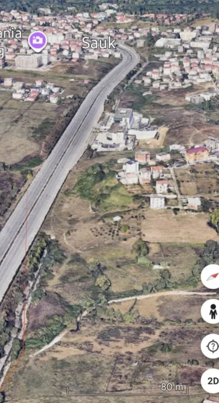 Tirane, shes TRUALL PER NDERTIM VILE , 1000 m² 350 euro m2  (Sauk)