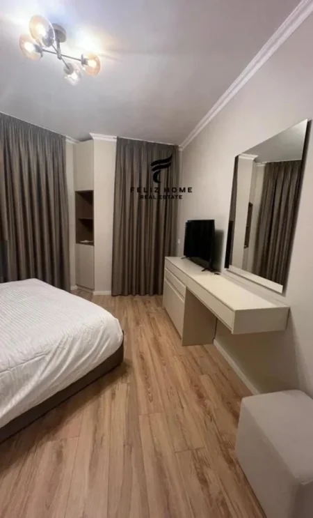 Tirane, jepet me qera apartament 1+1 , 75 m² 800 € (SHKOLLA E BALETIT)