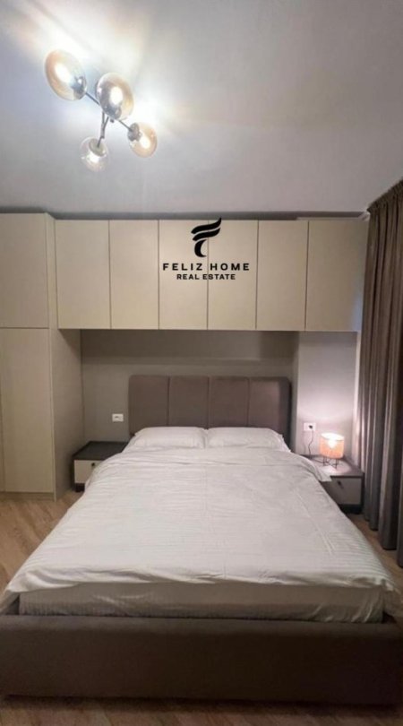Tirane, jepet me qera apartament 1+1 , 75 m² 800 € (SHKOLLA E BALETIT)