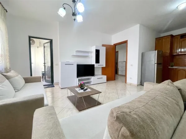 Tirane, shitet apartament 2+1+Ballkon Kati 4, 116 m² 209.999 € (Stacioni Trenit)