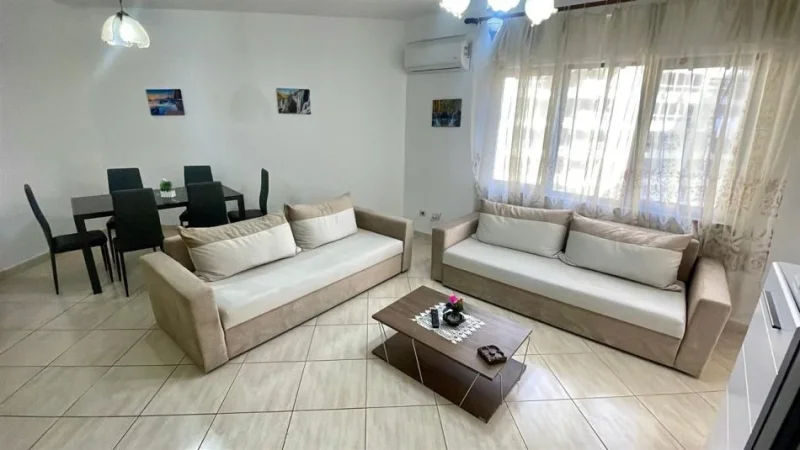 Tirane, shitet apartament 2+1+Ballkon Kati 4, 116 m² 209.999 € (Stacioni Trenit)