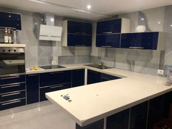 Tirane, shes apartament 3+1+3 , 261 m² (Liqeni i Thatë)