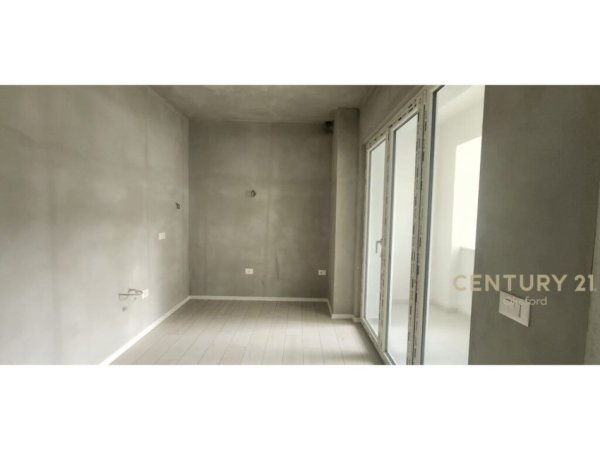 Tirane, jepet me qera apartament 1+1 Kati 3, 78 m² 410 € (ASTIR)