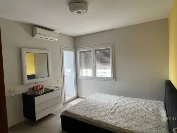 Tirane, jepet me qera apartament 2+1 Kati 6, 90 m² 450 € (ASTIR)