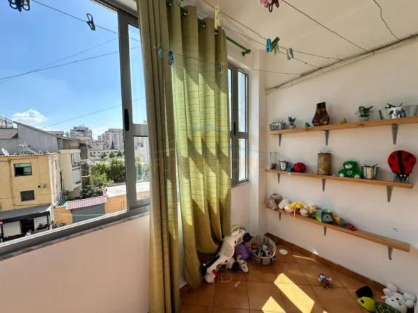 Tirane, shitet apartament 3+1 Kati 3, 125 m² 220.000 € (Don Bosko)