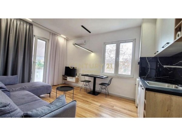 Tirane, jepet me qera apartament 1+1 Kati 5, 60 m² 500 € (rruga e elbasanit)