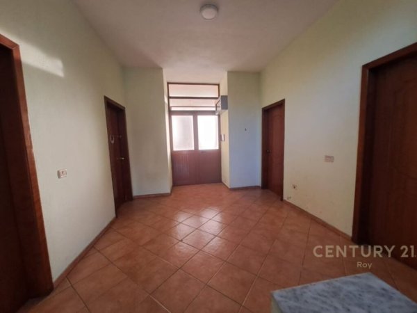 Durres, shes hotel Kati 5, 550 m² 530.000 € (Plazh, Durres)