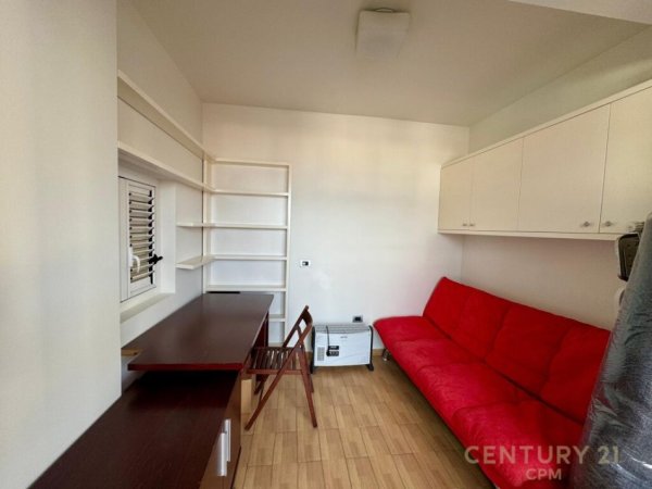 Tirane, jepet me qera apartament duplex 2+1+Ballkon Kati 4, 140 m² 900 € (Kodra e Diellit Residence)