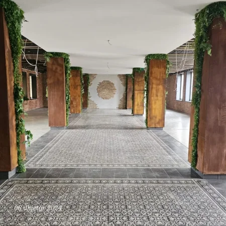 Tirane, jepet me qera ambjent biznesi Kati 1, 850 m² 2.500 Euro (Kombinat)