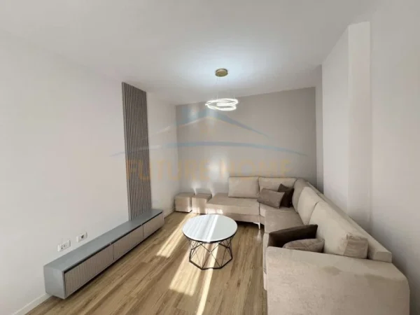 Tirane, shitet apartament 2+1 Kati 6, 91 m² 118.000 € (Unaza e Re)