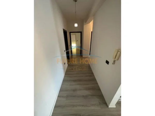 Tirane, shitet apartament 2+1+Ballkon Kati 4, 133 m² 205.000 € (Don Bosko)