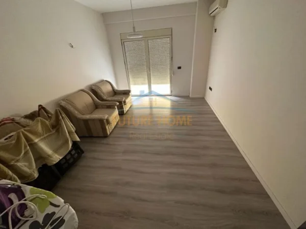Tirane, shitet apartament 2+1+Ballkon Kati 4, 133 m² 205.000 € (Don Bosko)