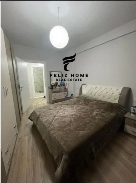 Tirane, jepet me qera apartament 2+1 Kati 2, 143 m² 500 € (ASTIR)